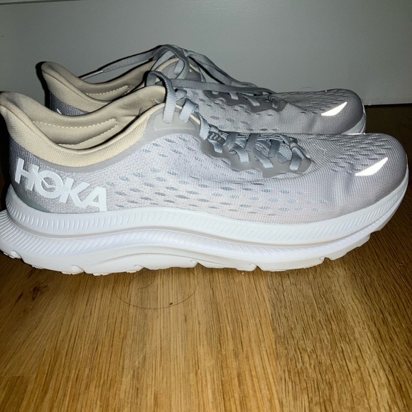 New Women's HOKA Kawana size 9 sneakers light grey - Picture 1 of 8